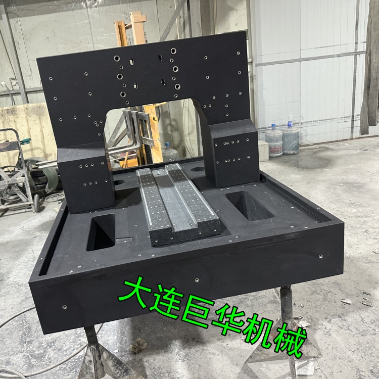 東莞客戶訂制的大理石平臺底座組裝發(fā)貨